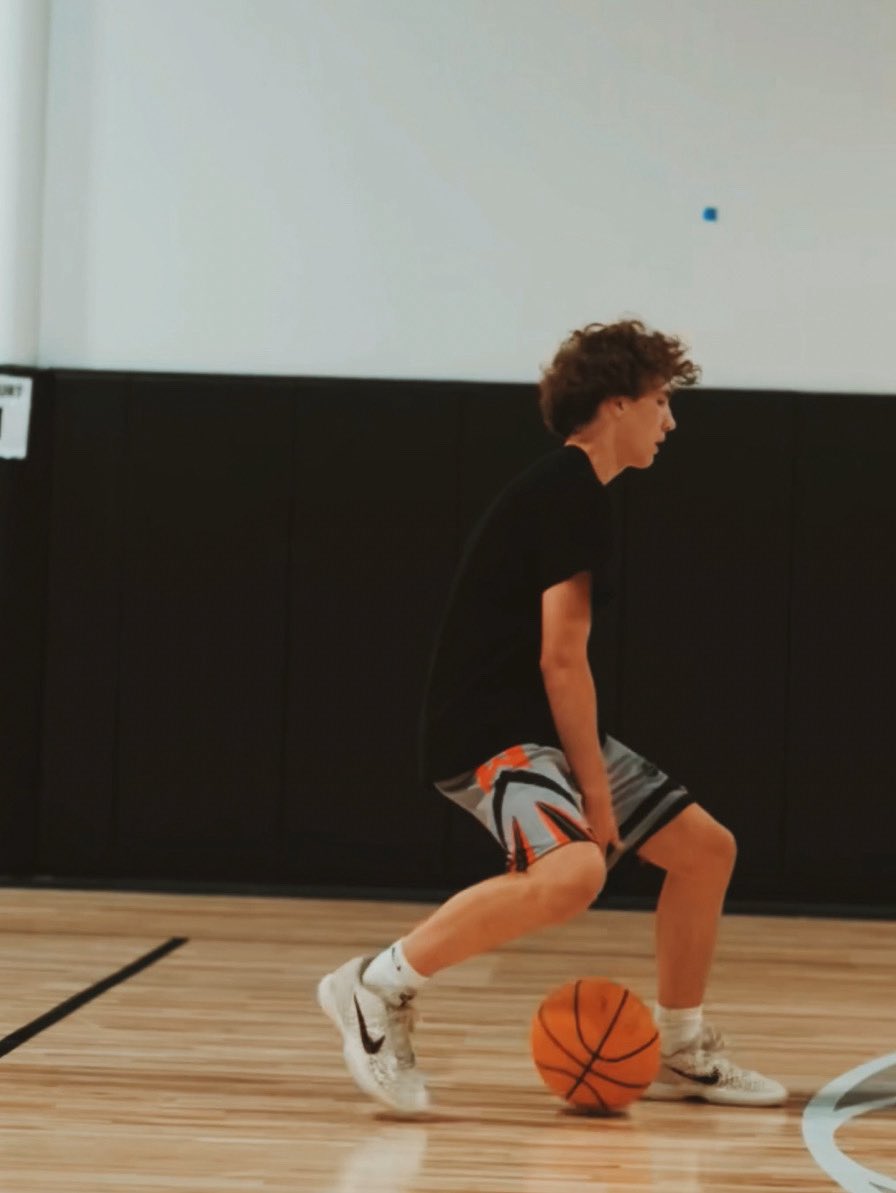 Hayden Rock 2026 (Sturgis Brown) - Smooth and controlled with the ball. His sound defense was noticeable. Didn’t bite on fakes and was tough to score on. 

Zane Messick 2026 (Hill City) - He grew and lengthened out a tad. Explosive guard that is very athletic and can make sudden