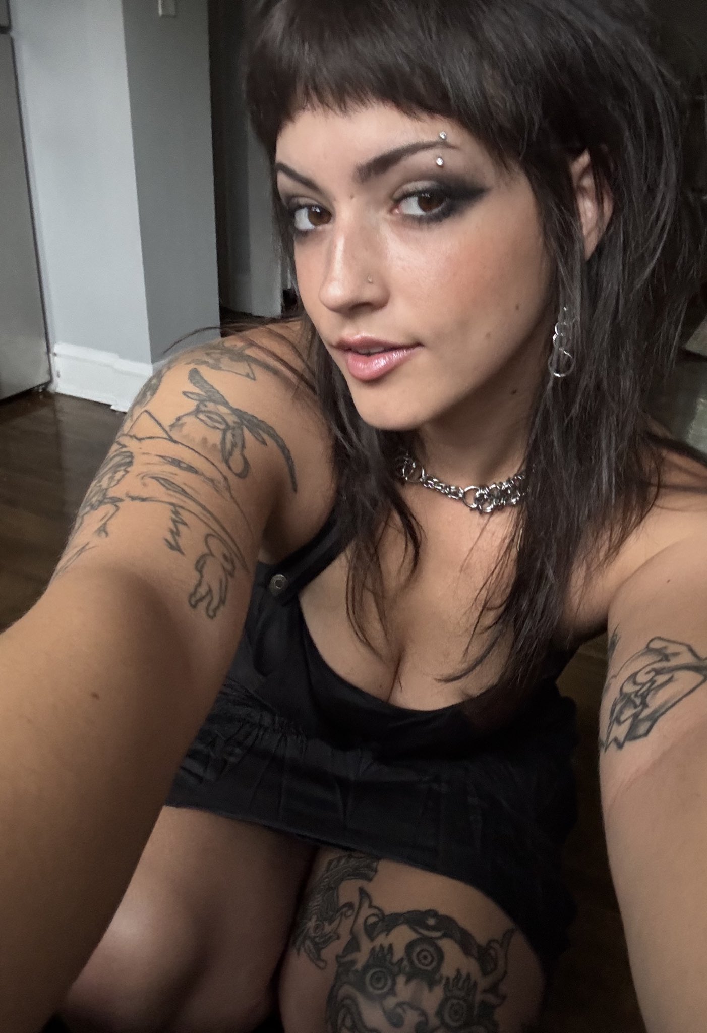 lucky on X: Hi t.coJxfw22HDHF  X