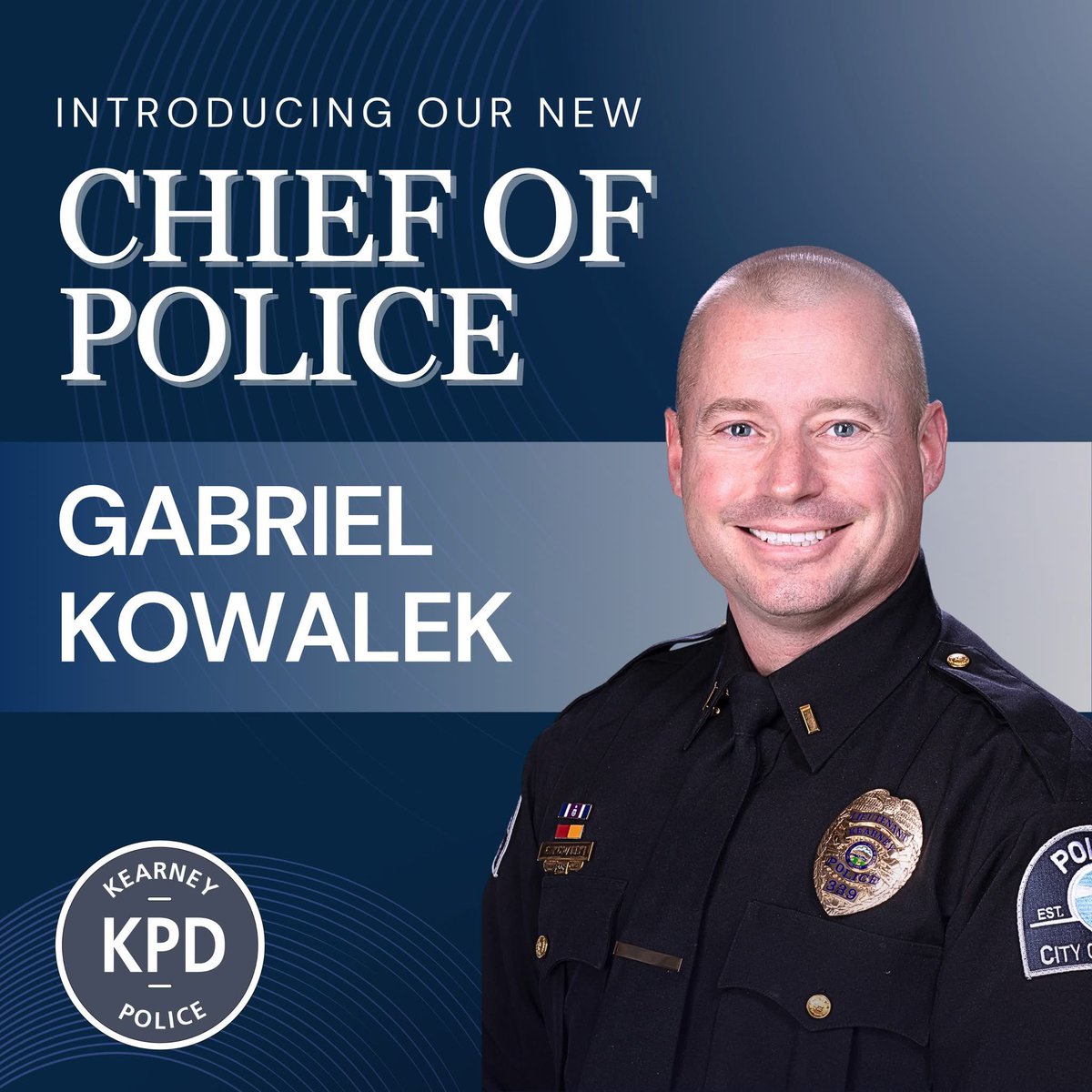 KPD224's tweet photo. Let’s give a big shout out to former KPD Lieutenant @KPD339, now our Chief of Police! Congrats Chief Kowalek. @KearneyPolice and @CityofKearney are blessed and excited to see what the future holds for us. 🚔 #JoinKPD #Leadership https://t.co/YWnFyaz0dM