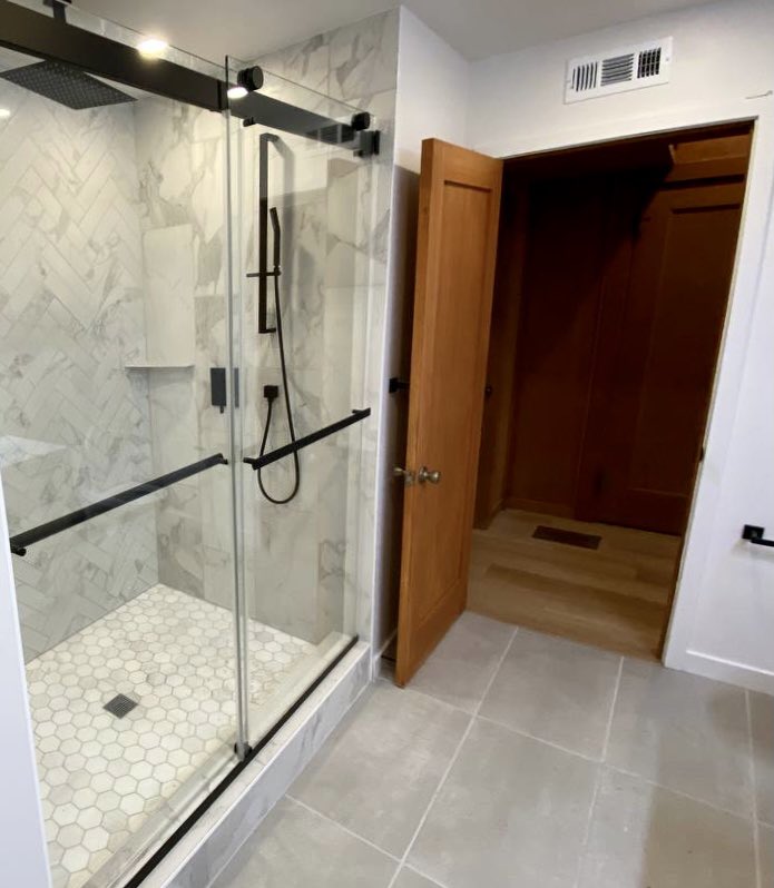sunnyrepairs's tweet photo. Major apartment remodel completed in #UnionCity.

The work season is in full swing and our experts will be happy to offer you the best remodelling solution 

Free estimate: 323-849-0195

#SanJose #SanFrancisco #Sunnyvale #Oakland #PleasantHill #SanRafael #Cupertino #MountainView https://t.co/HXZ4gicyb1