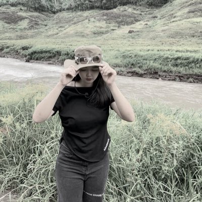 RLadawan's tweet photo. #NewProfilePic https://t.co/qUWUINQ7oc