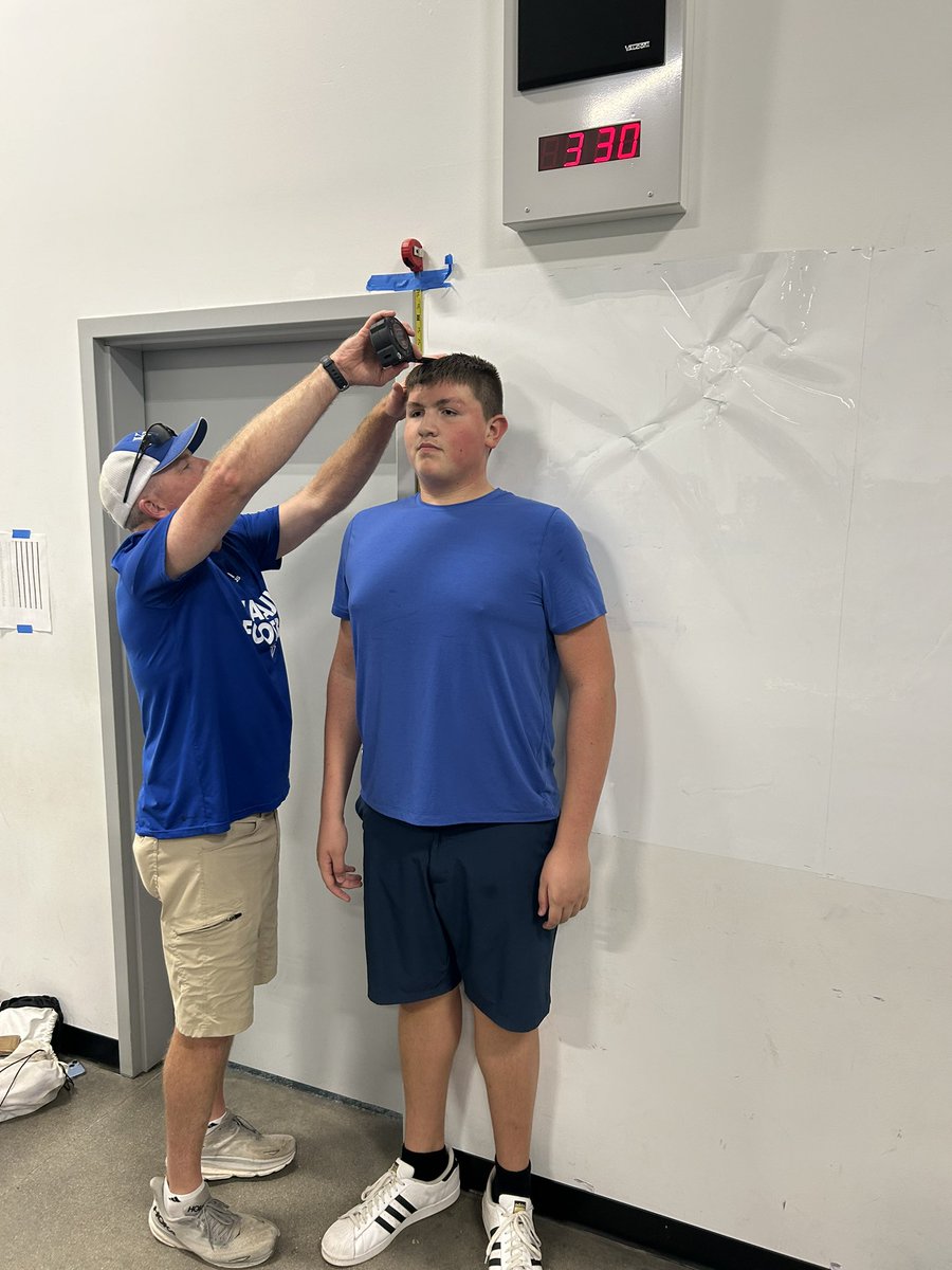 Luke Feuerborn (@feuerforce) on Twitter photo Kapaun Combine Measurements
2028 Offensive Tackle
HT: 6’7”
WT: 295
Wingspan: 84”
<a href="/PIAthletes/">Coach James Tabor</a> Kapaun Combine Measurements
2028 Offensive Tackle
HT: 6’7”
WT: 295
Wingspan: 84”
<a href="/PIAthletes/">Coach James Tabor</a>
