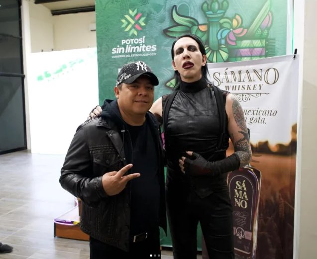 Indie5051's tweet photo. El gobernador de San Luis Potosí en redes: “Puede que no te guste Marilyn Manson. Puedes que no seas fan de la banda, del reguetón, del mariachi o de Peso Pluma.
Y está bien.

Pero lo que no está bien es creer que tu gusto vale más que el de los demás.
La música no mide inteligencia, no mide valor, no mide si eres “mejor” o “peor” persona. La música es, simplemente, humanos conectando con lo que les mueve por dentro.

El concierto de Marilyn Manson en San Luis Potosí fue justicia cultural. Esas más de 200 mil personas que asistieron también tienen derecho a escuchar lo que aman… en su ciudad.”