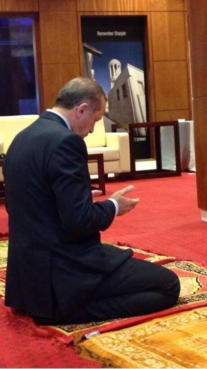 "Lâ tahzen, innAllahe meânâ." (Üzülme ALLAH bizimle beraberdir) #GazzedeŞükürNamazı