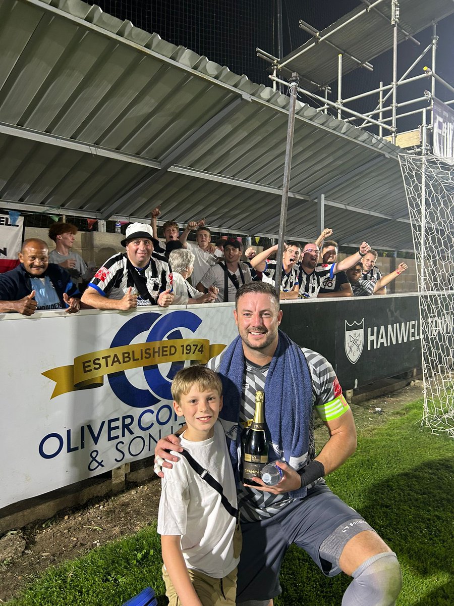 Sam Beasant (@sambeasant) on Twitter photo What a shift from the boys tonight! All those runs in pre season paid off 👀 <a href="/hanwelltownfc/">Hanwell Town (Toon) FC</a> #cleansheet <a href="/HarryHoath/">Harry Hoath</a> <a href="/rnditz/">RN</a> <a href="/dannycarr999/">Dan Carr</a> <a href="/harryyseabrook_/">H</a> <a href="/Joe_Wils2/">Joe Wilson</a> What a shift from the boys tonight! All those runs in pre season paid off 👀 <a href="/hanwelltownfc/">Hanwell Town (Toon) FC</a> #cleansheet <a href="/HarryHoath/">Harry Hoath</a> <a href="/rnditz/">RN</a> <a href="/dannycarr999/">Dan Carr</a> <a href="/harryyseabrook_/">H</a> <a href="/Joe_Wils2/">Joe Wilson</a>