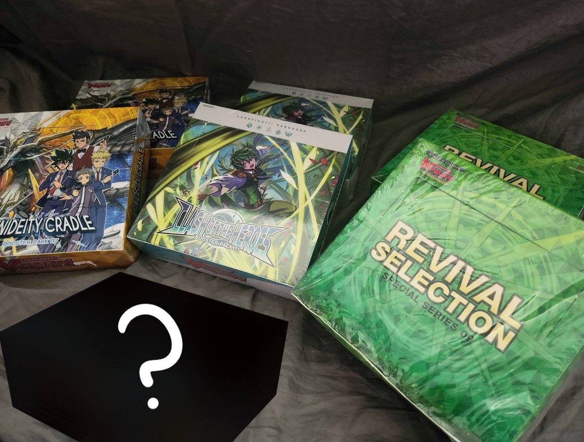 AdiAstraya's tweet image. Crazy Card Case Celebration! Opening Vanguard Booster Boxes and a special MYSTERY BOX...by shhhh...come This Friday at 1 PM PST 💚 
#tcg