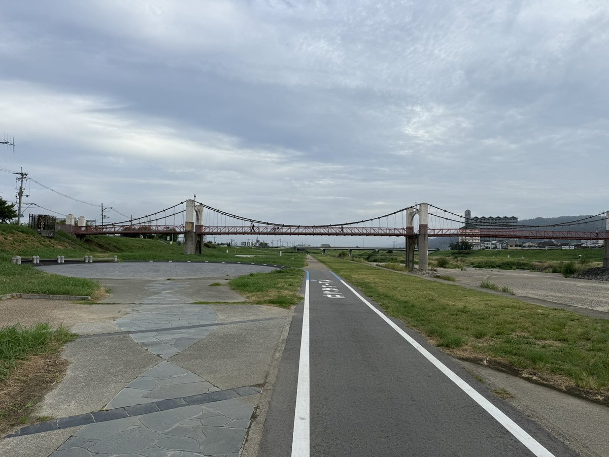 おはようございます。

今朝も7キロのランニングからのスタート。

今日も元気に頑張りましょう♪