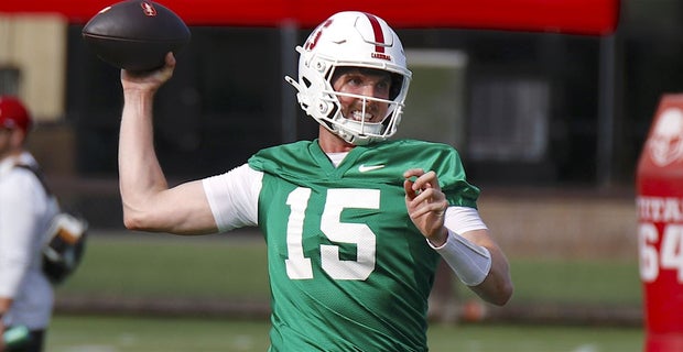 TheCFBNation's tweet photo. Stanford Interim HC Frank Reich Has Named Ben Gulbranson As QB1

Gulbranson Beat Out Redshirt Freshman Elijah Brown For The Starting Job

Gulbranson Had 60.9%, 943 Yds, &amp; 4 TDs For Oregon State Last Season 

#GoCFB #CollegeFootball #GoStanford @Bengulbranson https://t.co/3Z4IvVjMix