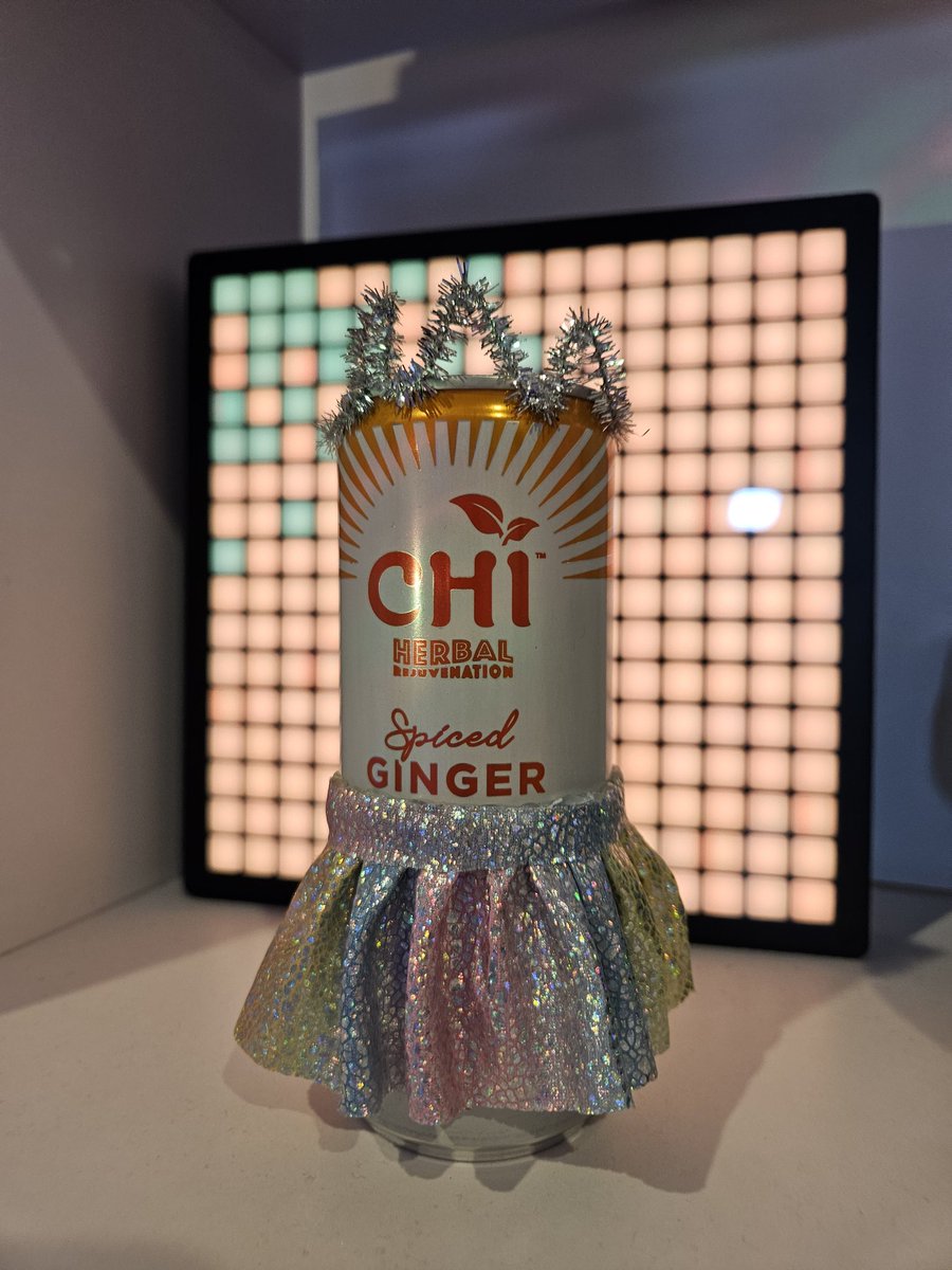 when you get to make TS12 content for work, and do arts n crafts 🥳💃

the life of a showgirl has consumed me ❤️‍🔥