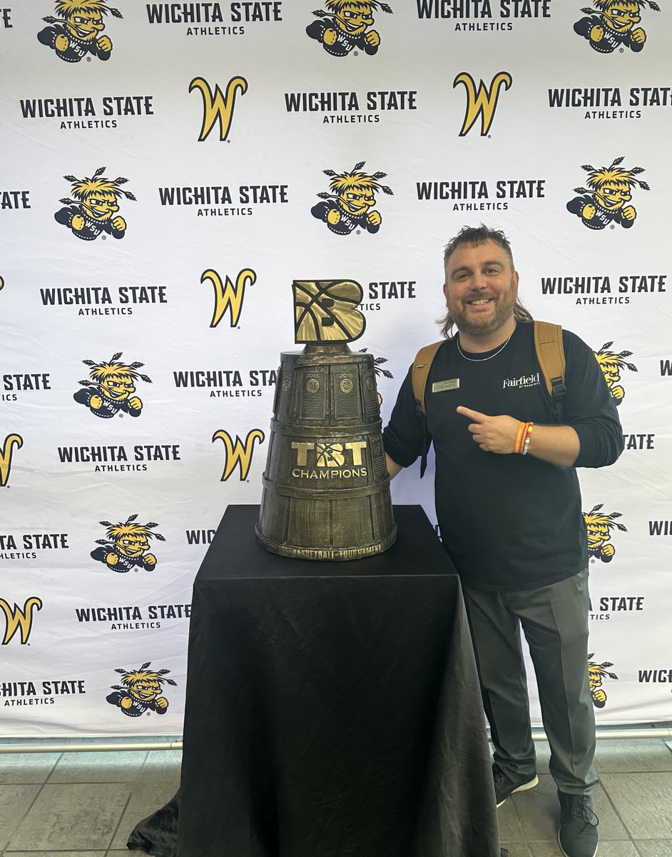 Nicholas A. Yoxall tweet media