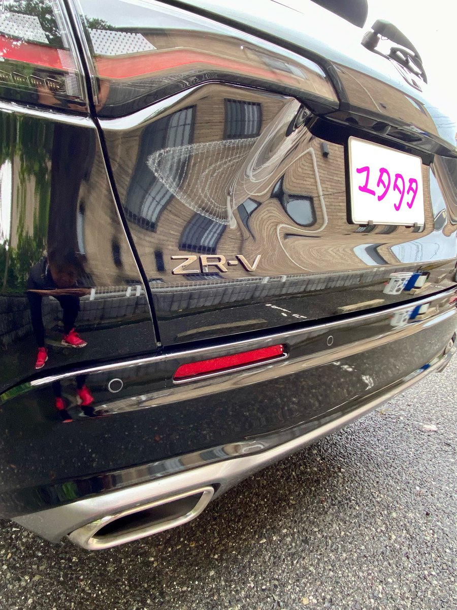 Yutatarc1's tweet image. ZR-V洗車完了🫡
盆休みに入って3日間雨が降ったり止んだりしてスケールが多少付着してました💦
先日買ったプロヴァイドさんのNo.4でスケール除去のみでフィニッシュ😎
窓ガラスも油膜と古いコート剤をBLT-Gで落としてからのプロヴァイドさんのWIND COATを施工しました🫣

#PROVIDE
#洗車