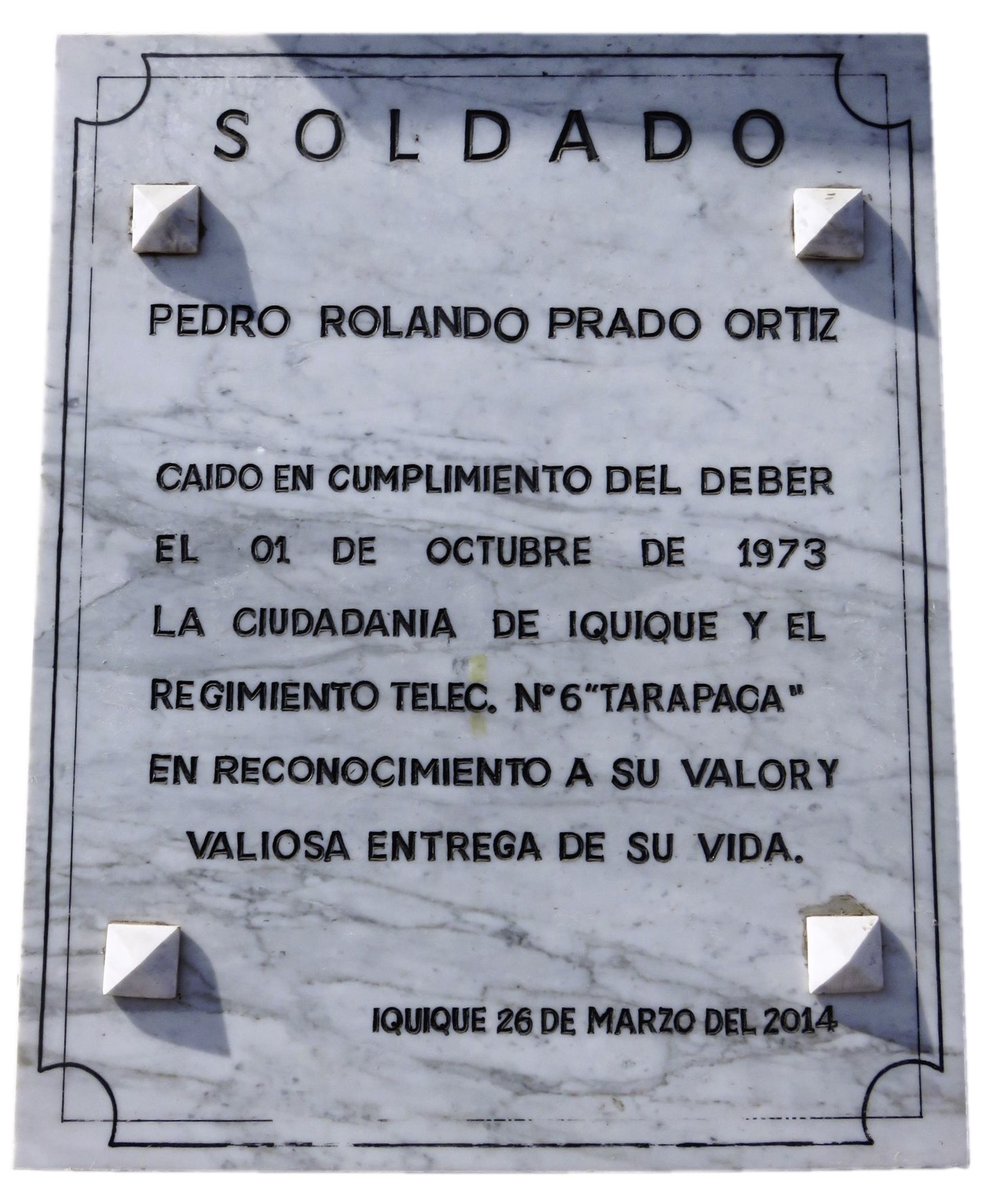 <a href="/CarolCBown/">Carol Bown</a> #Iquique , Que le devuelvan el nombre a la Av. Pedro Prado.