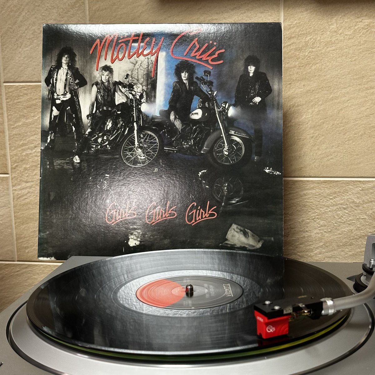 【激レア】MOTLEY CRUE イエロー レコード sekibow on X: 