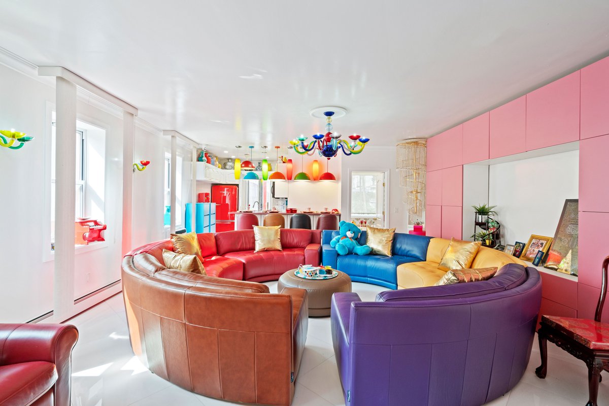 On today’s episode of You Can Just Do Home Things. 

This home is in Astoria Queens and is currently listed for only $3,000,000