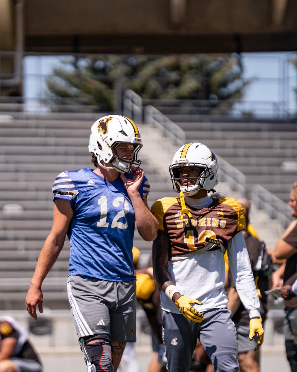 wyo_football's tweet photo. Another day closer… https://t.co/Cbl2yFIQAl
