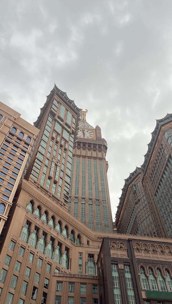 Bestrong_2's tweet image. #مكه 
#عمره 

تقبل الله منا ومنكم. 🤍🤚🏻