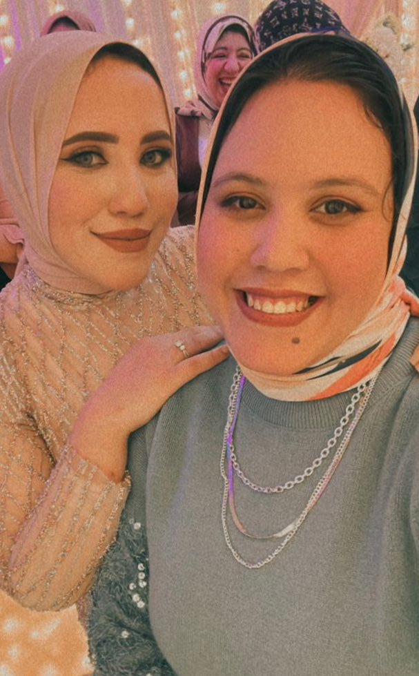 Raniagallo's tweet photo. Happy Birthday to the bride-to-be who deserves all the love in the world.

كبرت البنوتة، كبرت ست الكل ! 
صار بدّا تتزوج، أنا مش متخيله ميييين !! كمان أيام هتبقي عروسة بجد !  ومشاعري كلها متلغبطه مش مصدقة نفسي !!😭🩷🩷🩷🩷🩷🩷🩷🩷🩷🩷🩷🩷🩷🩷🩷🩷🩷🩷🩷🩷
@zezeMostafa97 https://t.co/GErbA4wNvh