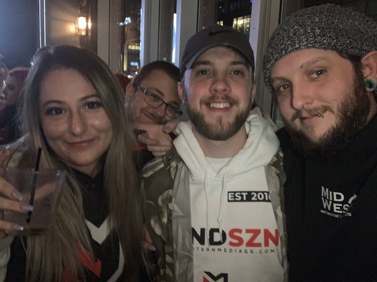 Searchh ™️ tweet media