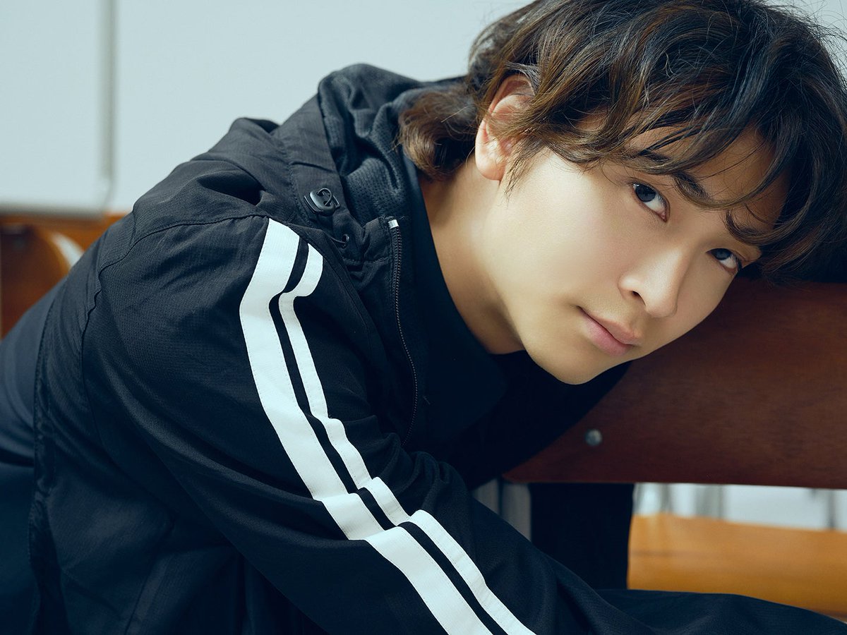 40までにしたい10のこと」出演で話題 庄司浩平、2nd写真集決定📚️ 初