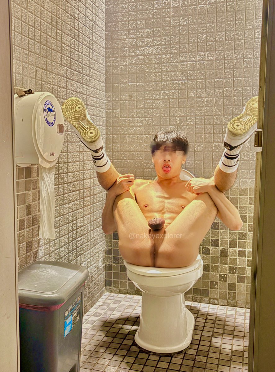 「都市野人 𝐍𝐨. 𝟎𝟎𝟒」

我…想吃洨
我…想被內射
我…想被尿
我…想被你玩壞

拜託～求求你🙏🏻

#chastity #gaychastity #lockedcock #selflocked #野外 #野外系列 #裸體 #鎖屌 #自鎖 #貞操鎖 #ล็อกควย