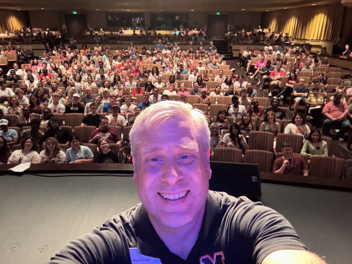 ๐ฝ๐ง๐ฎ๐๐ฃ ๐ ๐พ๐ค๐ ๐๐ง (@bcoker) on Twitter photo While I hadnโt planned to take a <a href="/MaryvilleC/">Maryville College</a> โClass of 2029 Selfie,โ when prompted at our orientation opening session yesterday, I gladly obliged. #goscots #maryvillecollege ๐ธ While I hadnโt planned to take a <a href="/MaryvilleC/">Maryville College</a> โClass of 2029 Selfie,โ when prompted at our orientation opening session yesterday, I gladly obliged. #goscots #maryvillecollege ๐ธ