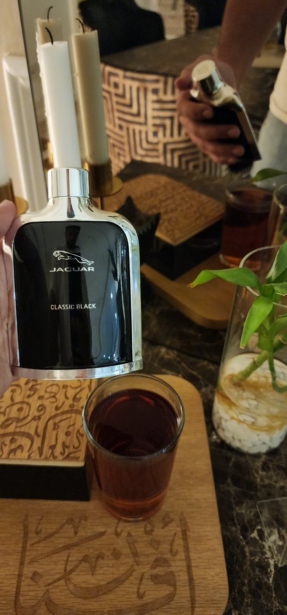 n_i92's tweet photo. #اقتصاديات Jaguar Classic Black 🖤..
عطر فوجير مائي الدهيدي رايق
عطر المنزل والنادي 
عطر خفيف لطيف ع النفس والجيب
سعره مابين 50﷼-80﷼ 

الله يكثر من إلإقتصاديات ويبعد عننا المستوحى موضوع السعر قضينا منه 
والله وتالله وبالله انك تاخذه ابرك من المستوحى https://t.co/3ylIt2ONW4