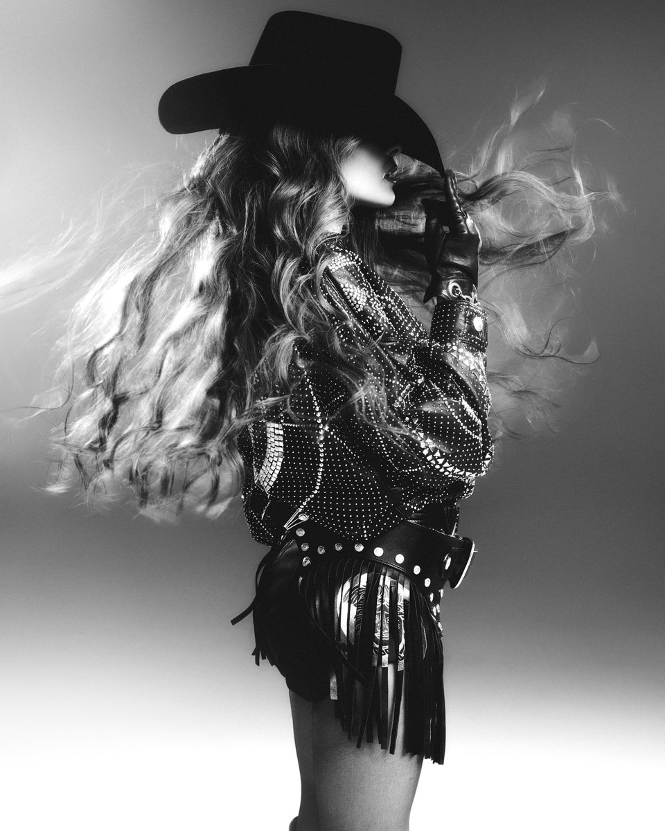 centraldamem's tweet photo. 🖤✨ https://t.co/JDS9Ci69eU