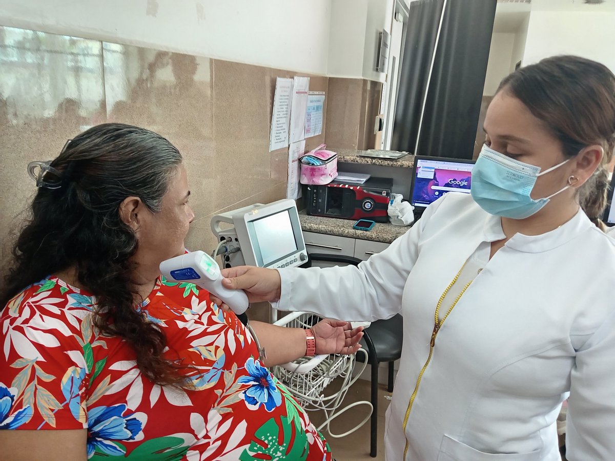 #ElNuevoEcuador | 🏥🚑 Durante el reciente feriado local y nacional, todo nuestro personal sanitario se mantuvo alerta y listo para brindar la atención que amerita la comunidad. 2️⃣8️⃣2️⃣ pacientes fueron atendidos de los cuales 5️⃣9️⃣ ameritaron ingreso hospitalario.