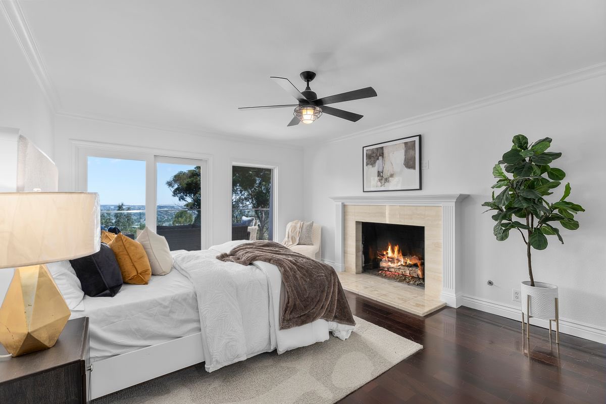 Turnkey With Open Space &amp; Breathtaking Views🌿✨

4321 Via Azalea, Palos Verdes Estates
4 beds | 4 baths | 2,580 sq.ft. (btv)
Offered at $2,500,000

Contact agent Ian Rusnell for details
Call 310.866.7586
DRE#01454581