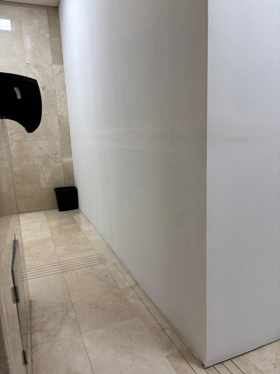 SergioABello's tweet photo. En reconstrucción; de verdad es necesario para el cambio en baño de la persona con discapacidad https://t.co/m0570KBnGL