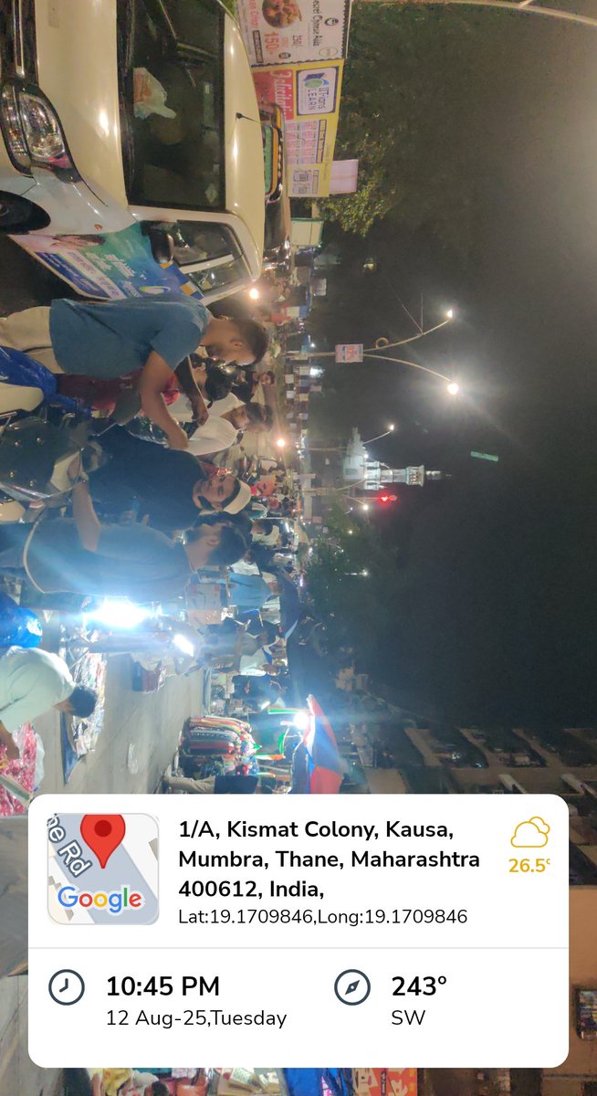 SayyedWaseemA's tweet photo. @TMCaTweetAway 

Due to no hawker zone in Mumbra National Highway is blocked by peddlers, illegal parking and causing traffic giving trouble to lakhs of people. https://t.co/wtRf6Zpvjo