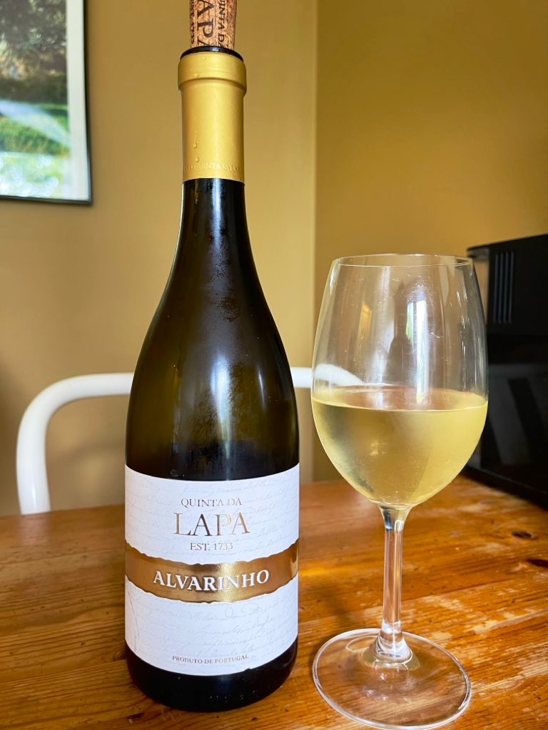 joukesp's tweet photo. #TuesdayDinner #2ndServing #Waterzooi #1Daughter
Sunny, 33°C. Too hot for us!
Cut the grass &amp; grocery shopping this morning.
Appt. for hearing aid in afternoon!
#1Daughter joined us for a 2nd serving of waterzooi + Alvarinho by @quintadalapa &amp; took some home for #2Granddaughter https://t.co/P7uHc2uxc5