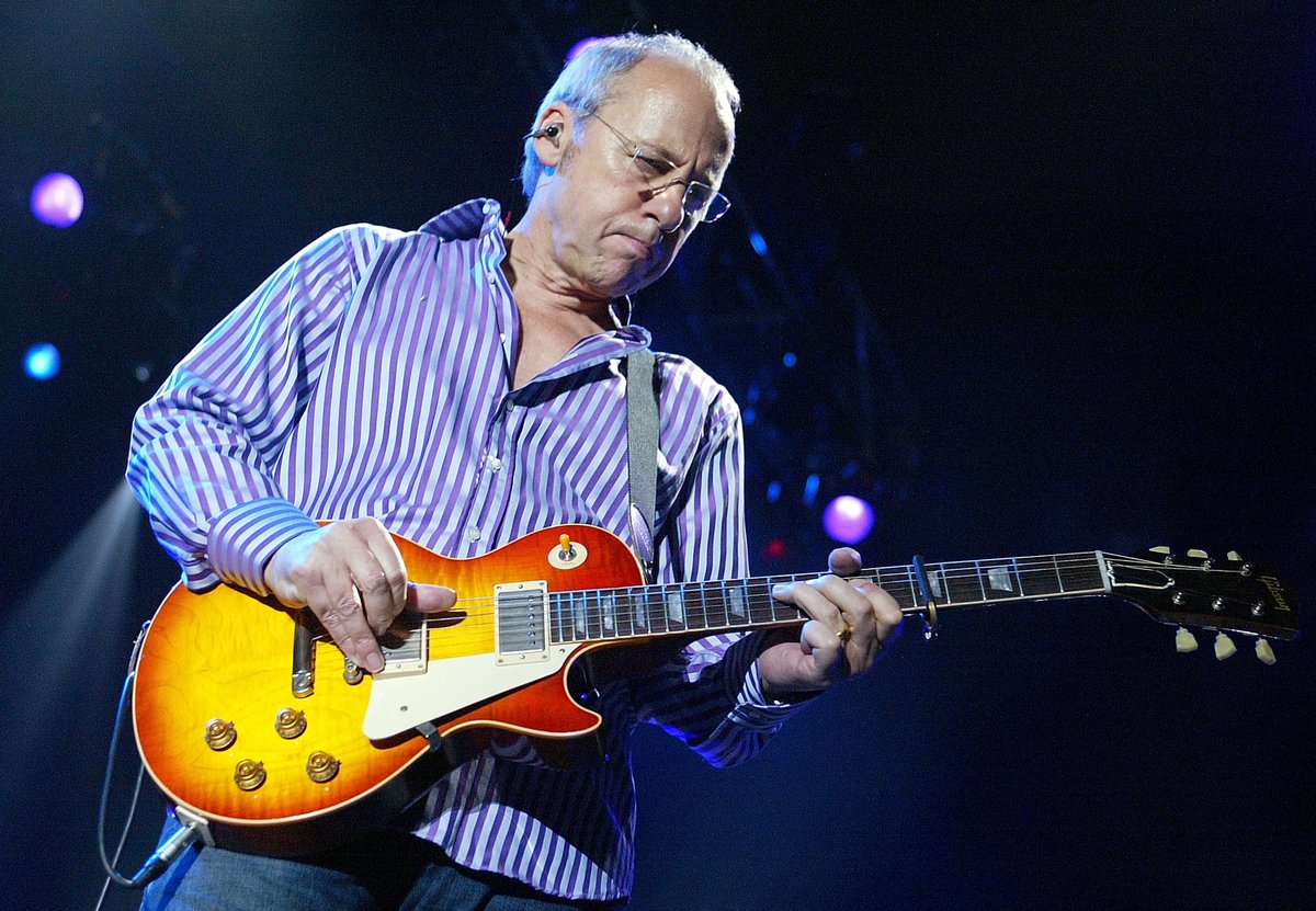 1023WBAB's tweet image. Happy Birthday to @DireStraits77 #Guitarist and #Singer @MarkKnopfler !!! What are your favorite #DireStraits songs? - @JoeRockWBAB #Rock #ClassicRock #MarkKnopfler #RockOnRock #TodayInRock #WBAB (Photo by Paul Kane/Getty Images)