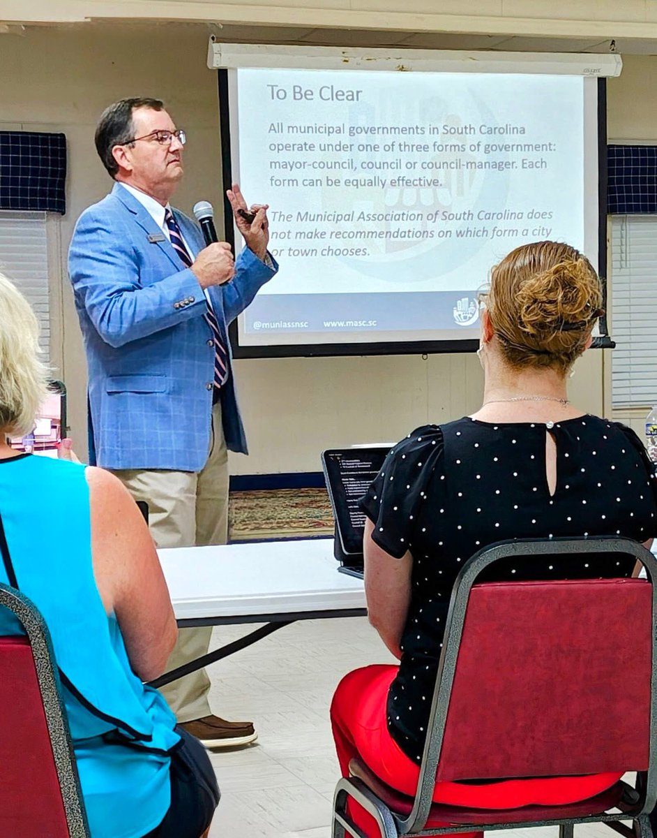 Charlie Barrineau (@charlieb_sc) on Twitter photo Always appreciate the opportunity to talk civics, municipal governance and civility. Appreciate the invitation of the Kershaw County Republican Women’s Club. <a href="/MuniAssnSC/">Municipal Assn of SC</a> is always happy to educate groups on municipal governance in South Carolina! #strongSCcities Always appreciate the opportunity to talk civics, municipal governance and civility. Appreciate the invitation of the Kershaw County Republican Women’s Club. <a href="/MuniAssnSC/">Municipal Assn of SC</a> is always happy to educate groups on municipal governance in South Carolina! #strongSCcities