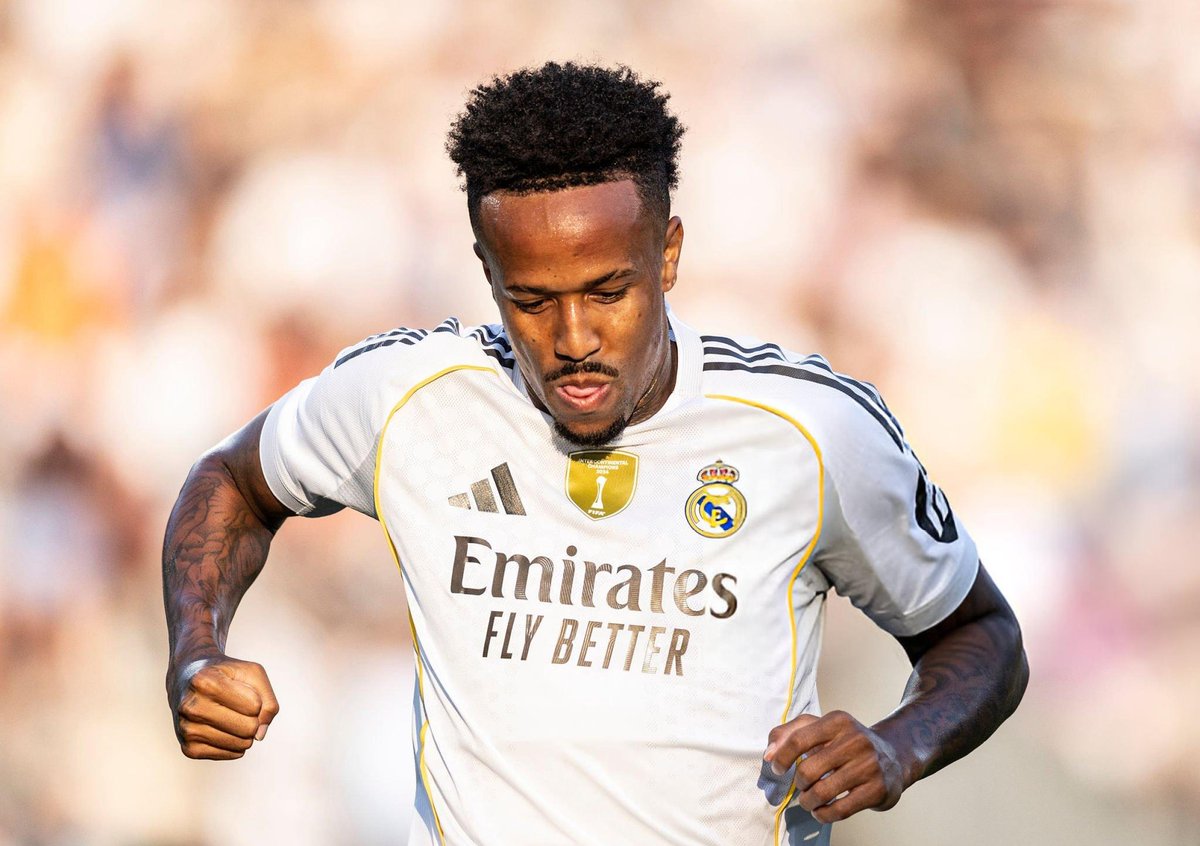 xllam71's tweet photo. Éder Militão
#RealMadrid #WSGRMA https://t.co/A405GBWnaa