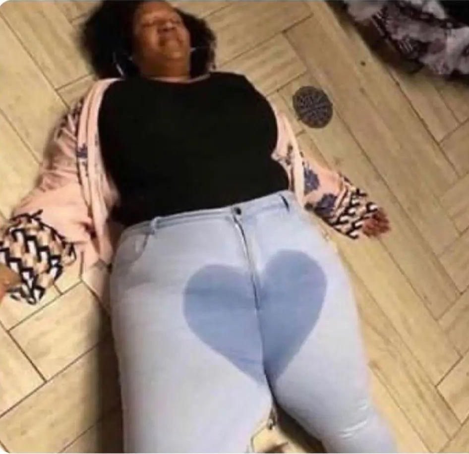 diana𓊍 (@autecutureniaz) on Twitter photo 