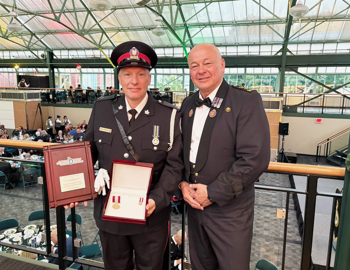 TorontoPolice's tweet photo. At the 2025 CACP Summit, TPS took home two national awards — one for the Emergency Management and Public Order (EMPO) and Intelligence Units’ leadership in public safety, and another recognizing Detective Constable Christopher Devereux for his work on a major national fraud investigation. Read more about their work: https://t.co/cqoP57ENCw