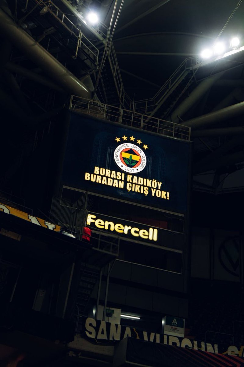 BURASI KADIKÖY
BURADAN ÇIKIŞ YOK! 🤫