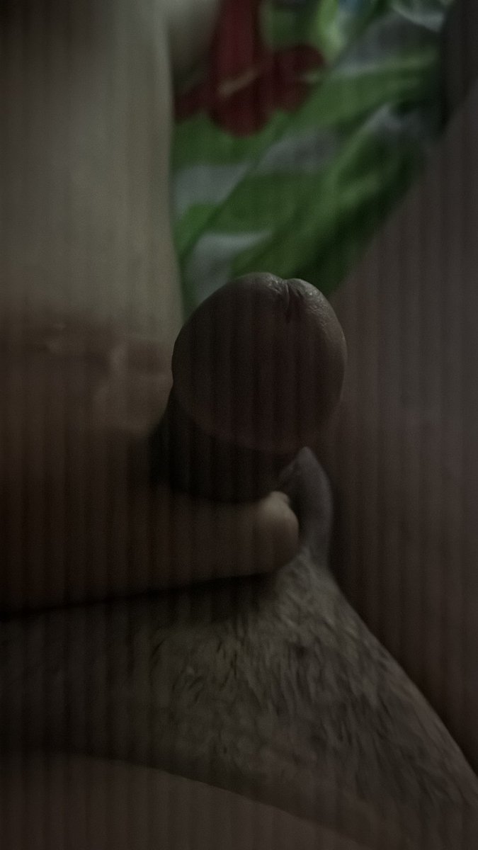 Ich bin gerade so spitz ich will ficken💦💦💦💦💦