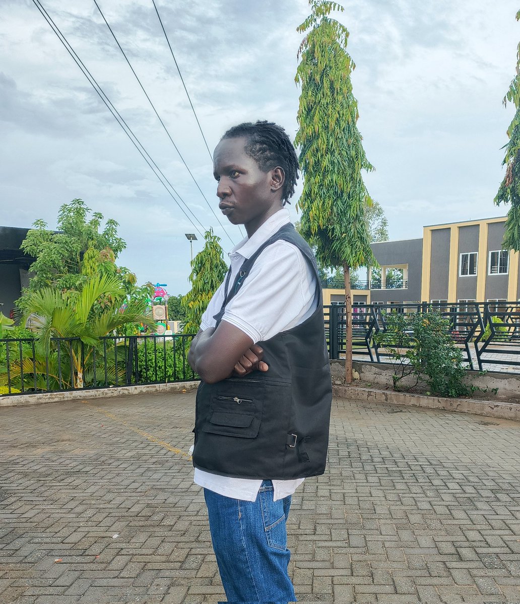 hellbrapper's tweet image. Once Again, observing from a distance before I begin to Start l.