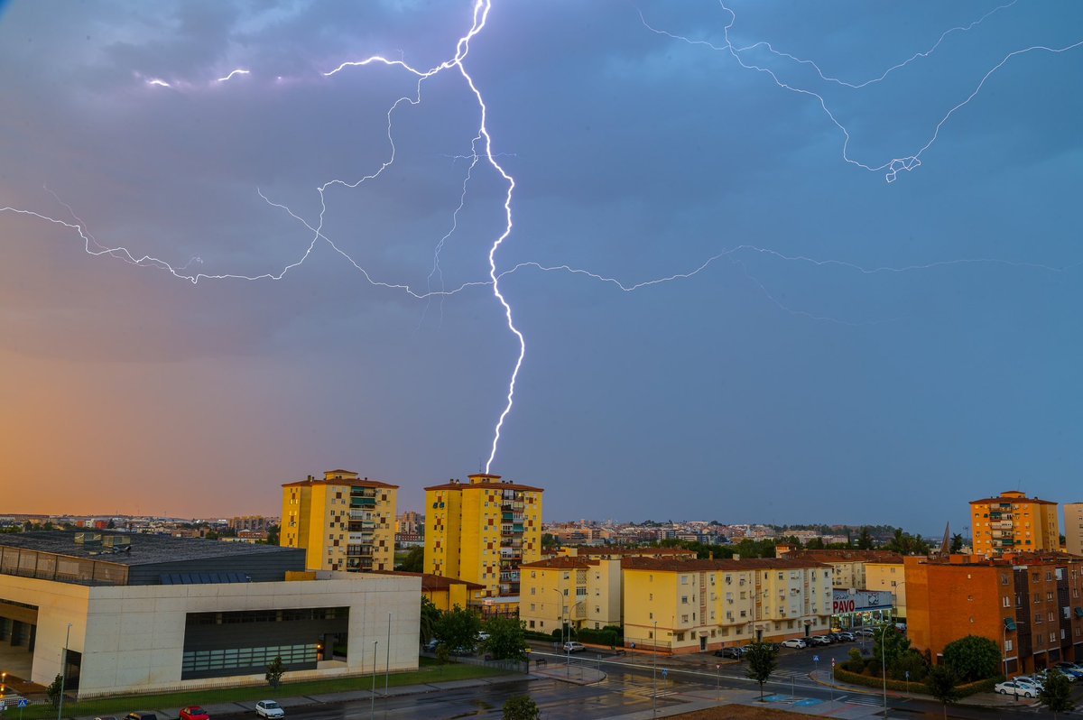 Tarde en Badajoz repleta de ⚡️