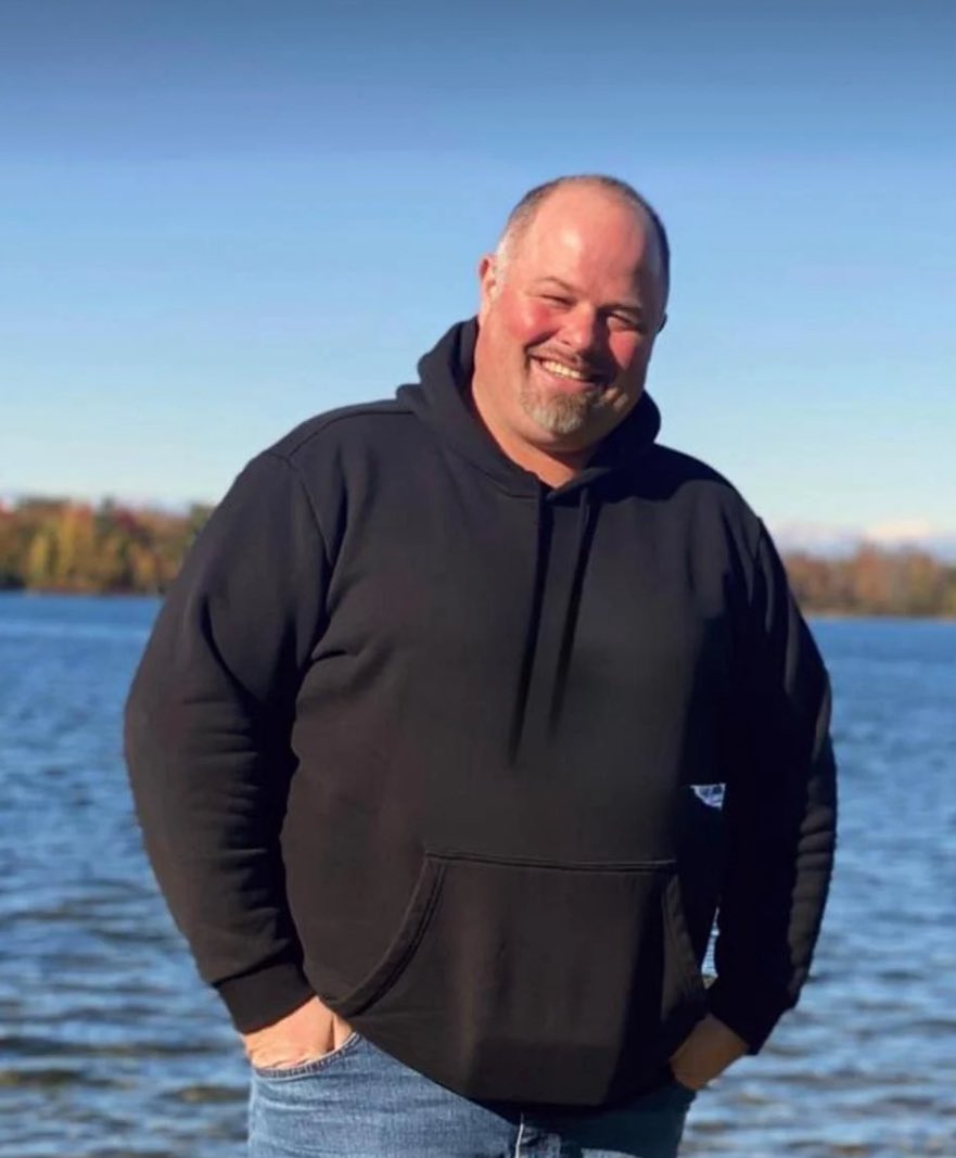 A friend of mine was killed last week by a 22 year old drunk driver. 

I have no words to describe how angry I am at this young woman who senselessly ripped this family apart by her idiotic irresponsible actions  

Matt was a wonderful human truly - a great family man, a BBQer