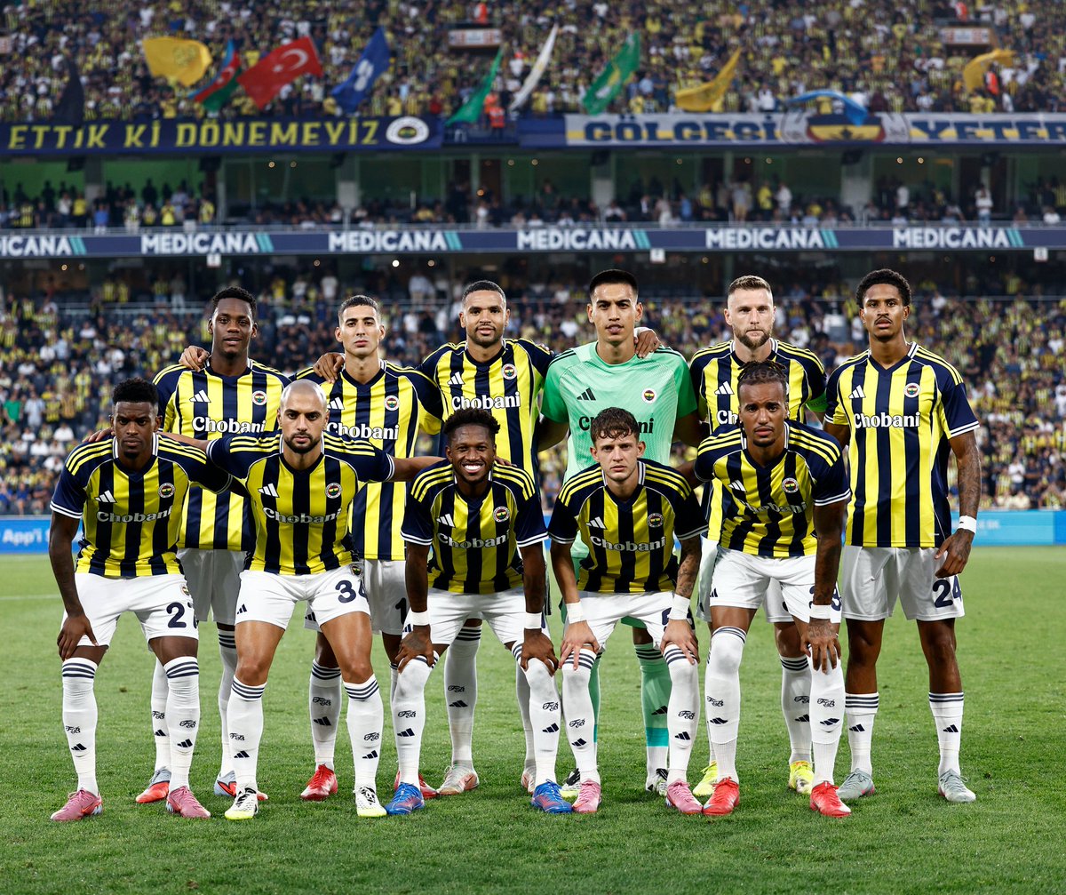 💥Tüm Fenerbahçelileri takipleşmeye davet ediyorum.

💛 Yorumlara GT yaz bu gönderiyi paylaş ve BEĞENİ +FAV yap 

💙Beni Takip edenlere geri dönüş yapıyorum.