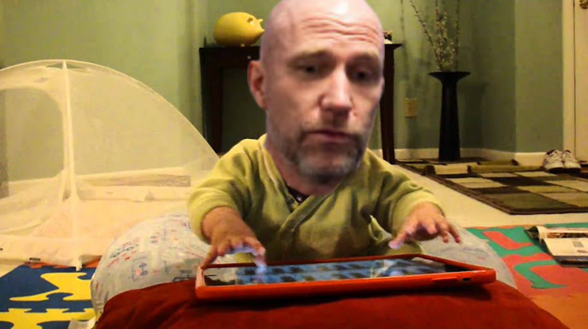 Ingen:

*kameran filmar Malmös bänk efter Köpenhamn gjort 4-0*

Rydström på bänken: