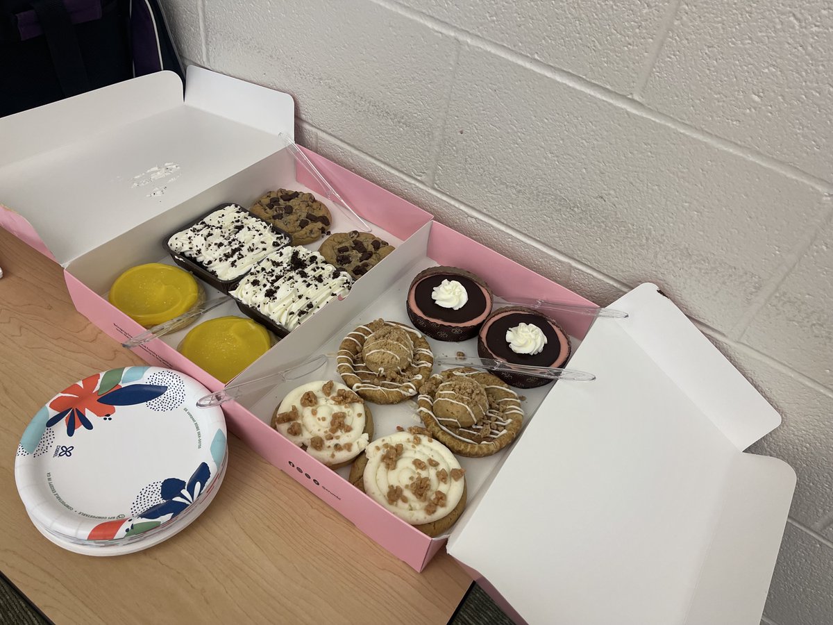 River Bluff High School tweet media