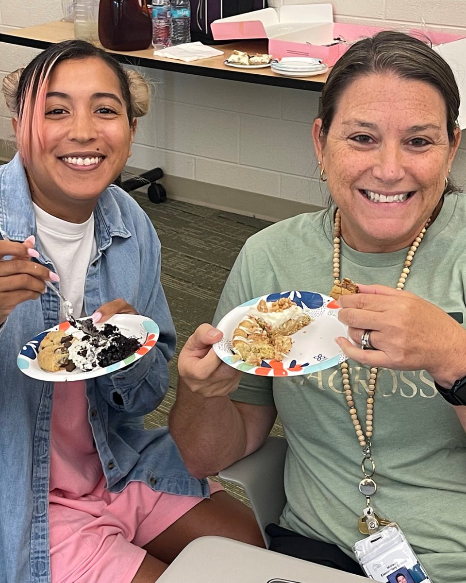 River Bluff High School tweet media