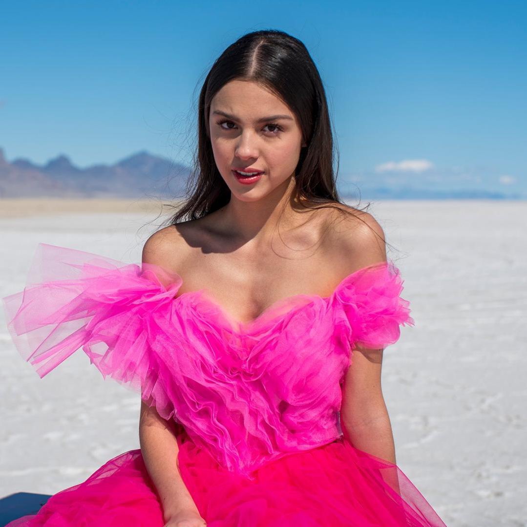PopBase's tweet photo. ‘All I Want’ by Olivia Rodrigo has surpassed 1 BILLION streams on Spotify. 

It becomes her ninth song to achieve this. https://t.co/lHM2hUgoBF