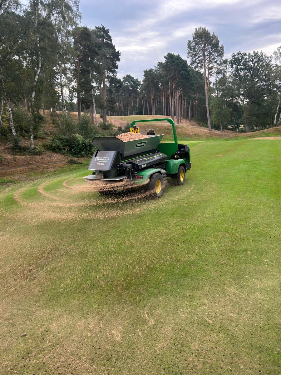 andywoodgolf's tweet image. 2 Days of Course Renovations on the Lodge @RobJone21159152 and the team working in the heat to get the work done, nowthe recovery begins #golf #greenkeeping