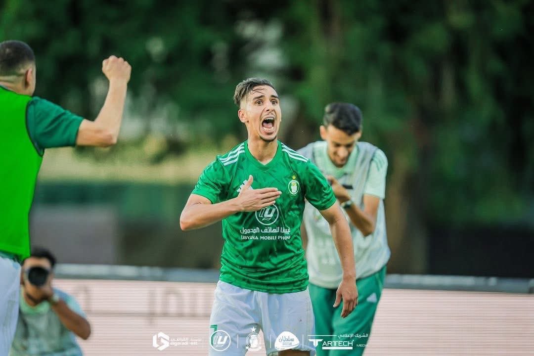 #عاجـل 🚨🔥الاهلي طـرابلس🇳🇬 يُتوج بطلاً للدوري الليبي🇱🇾 للمرة الـ 14  في تاريخه 🏆✊