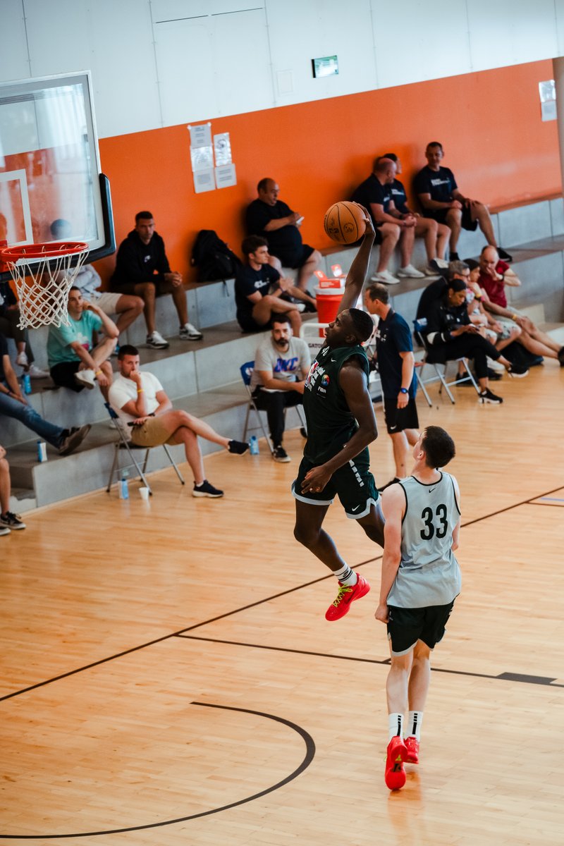 km_londonuk's tweet image. Historic NBA Debut in Manchester – With Players from Across the UK joining the worlds best. #NBA #Mancheter #basketballwithoutborders #ukbasketball @FIBA @NBA english-living.com/0825-7/nba-deb…